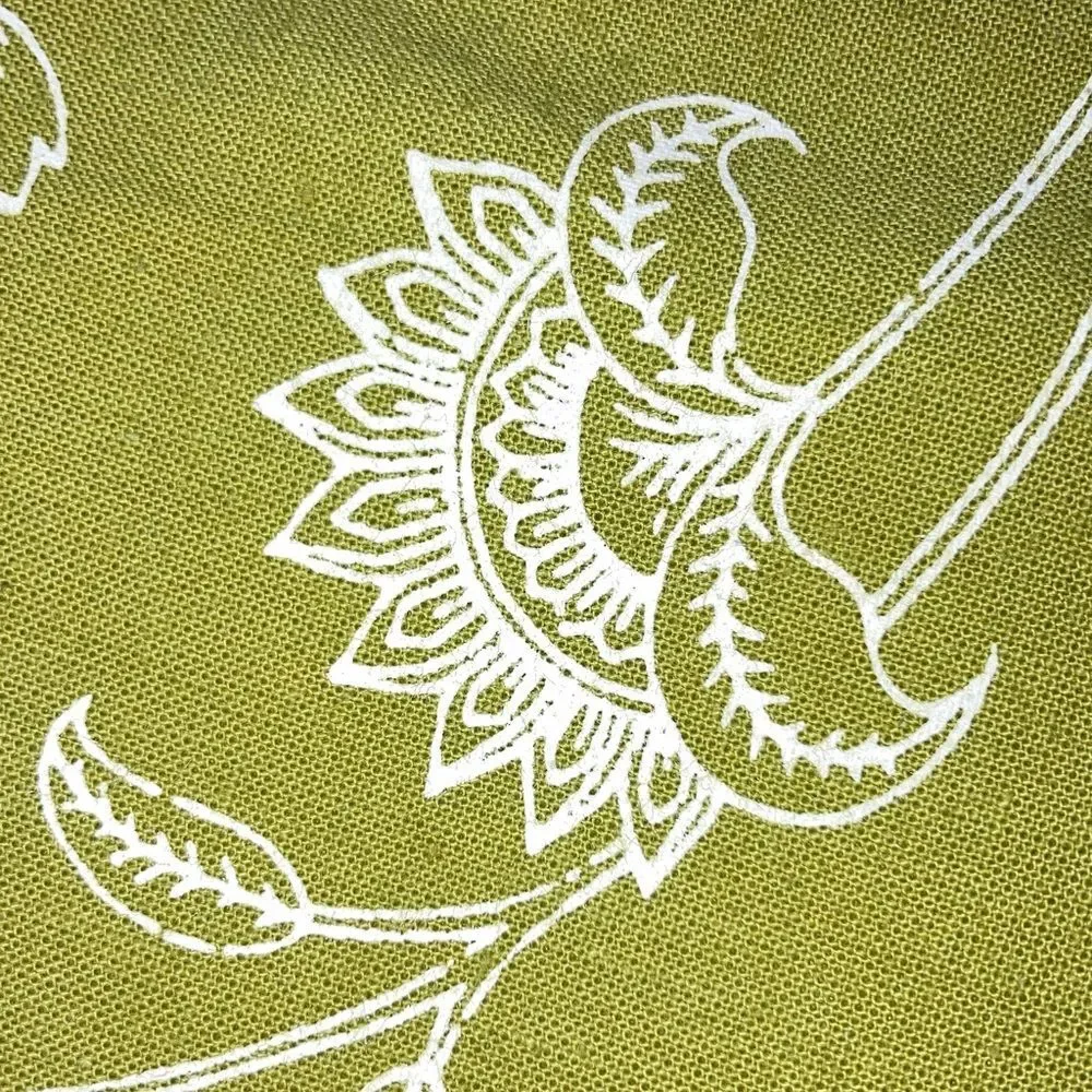WORLD MARKET Elegant Floral Placemats Green and White 100% Cotton Set of 2
